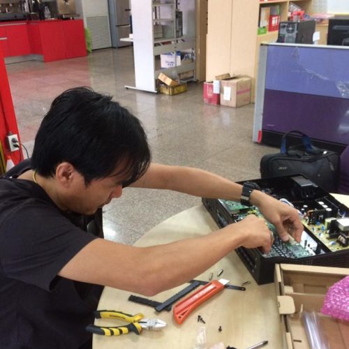 20621236_805977762902686_2281944994300568509_n